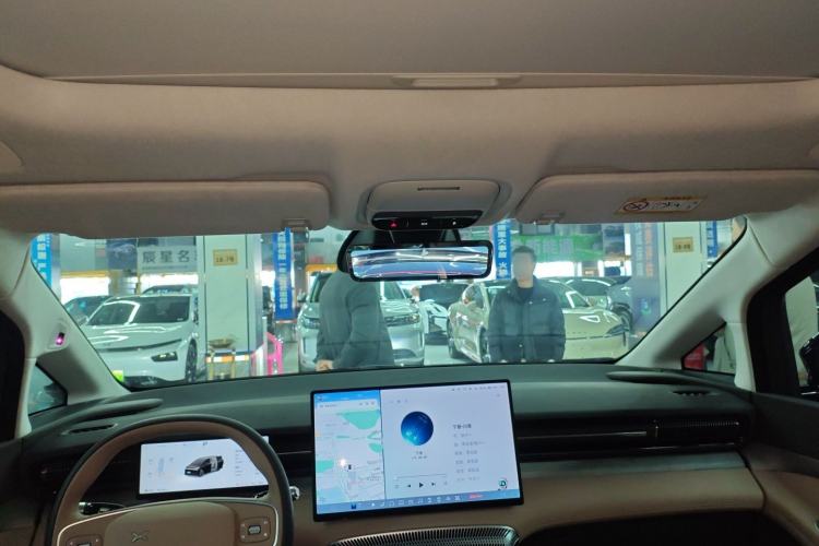 Used XPeng X9 2025 740 Ultra-Long Range Max
