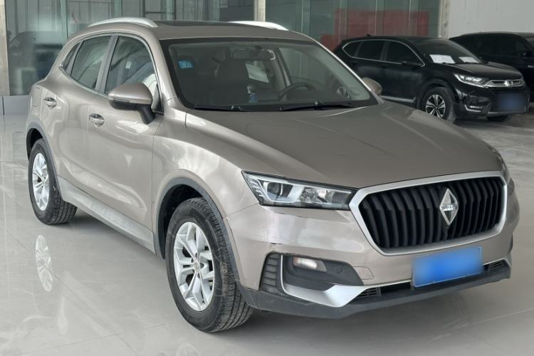 Used BORGWARD BX5 2017 20TGDI Automatic Two-Wheel Drive Pioneer Edition