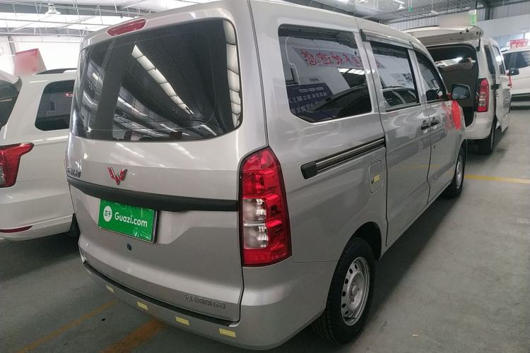 Used Wuling Hongguang V 2022 1.5L Jingqu Edition Electric-Assist LAR
