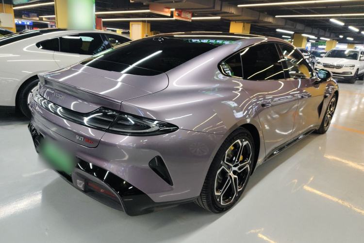 Used  SU7 2024 Four-Wheel Drive Ultra-Long Range Advanced Intelligent Driving Max Edition