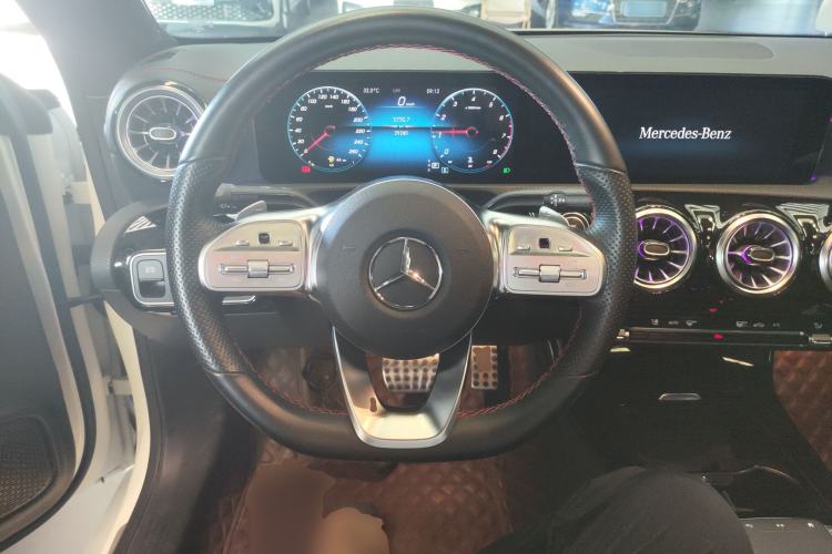 Used Mercedes-Benz CLA 2022-Year Updated CLA 200
