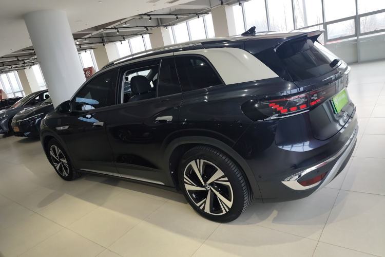 Used Volkswagen ID.6 CROZZ 2022 Long-Range PRO Edition
