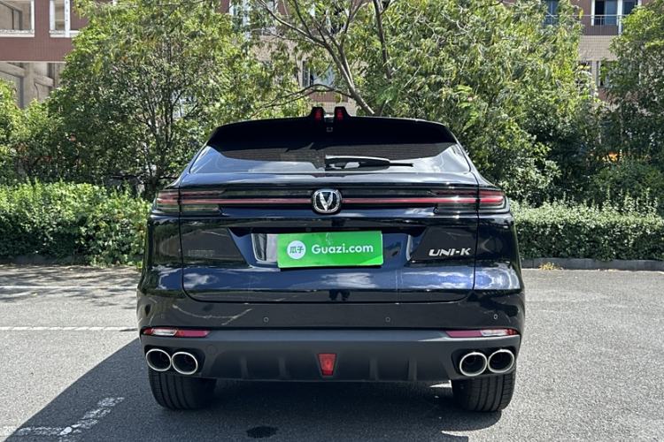 Used Changan UNI-K 2024 2.0T Two-Wheel Drive Enjoyment Version
