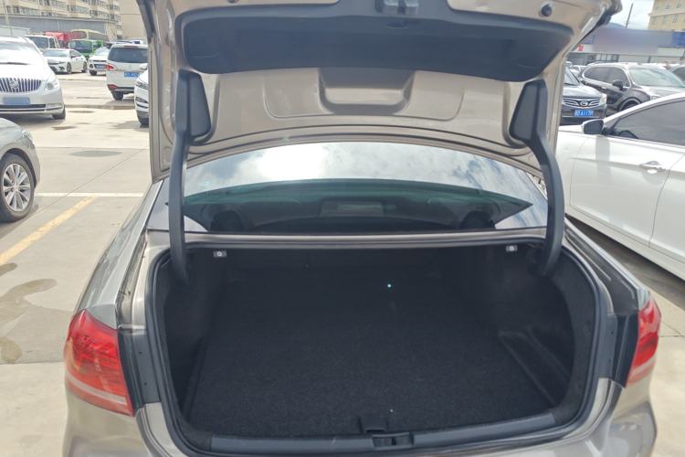 Used Volkswagen Passat 2014 1.8TSI DSG Prestige Navigation Edition
