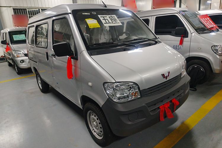 Used Wuling Zhiguang 2023 1.5L Practical Version 5/7 Seats