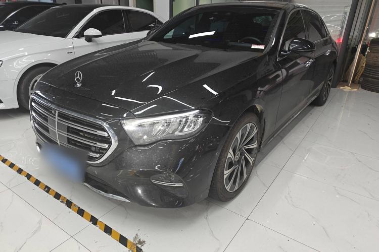 Used Mercedes-Benz E-Class 2024 Facelift E 300 L Luxury Edition
