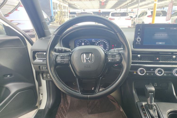 Used Honda Civic 2022 240TURBO CVT Dynamic Edition
