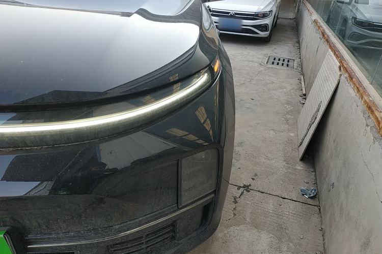 Used Li Auto L7 2023 Air model
