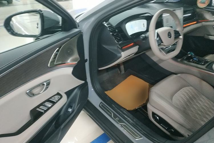 Used BYD Han 2025 EV Intelligent Driving Edition 701KM LiDAR Flagship Model