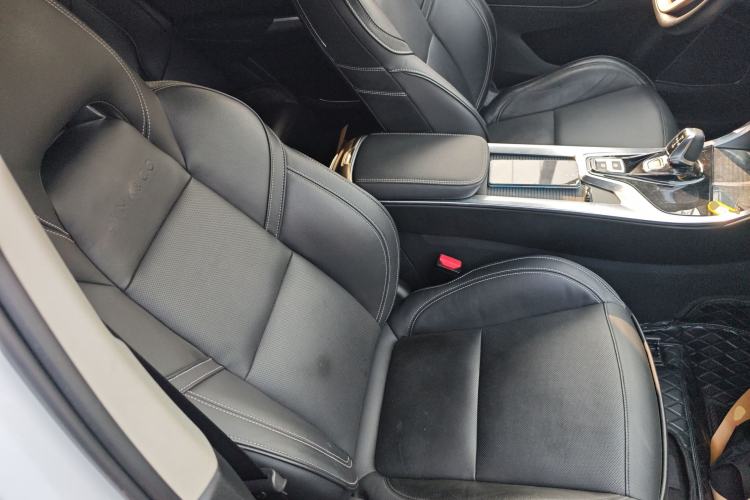 Used Lynk & Co 01 2017 2.0T Two-Wheel Drive Pro Edition
