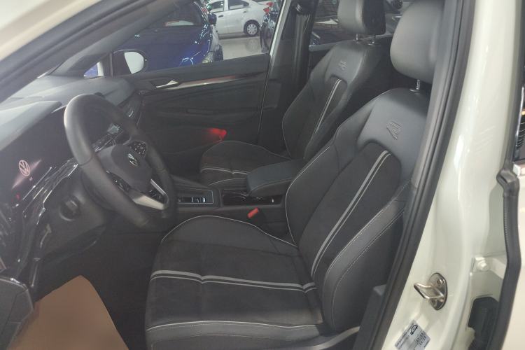 Used Volkswagen Golf 2023 280TSI DSG R-Line Lite
