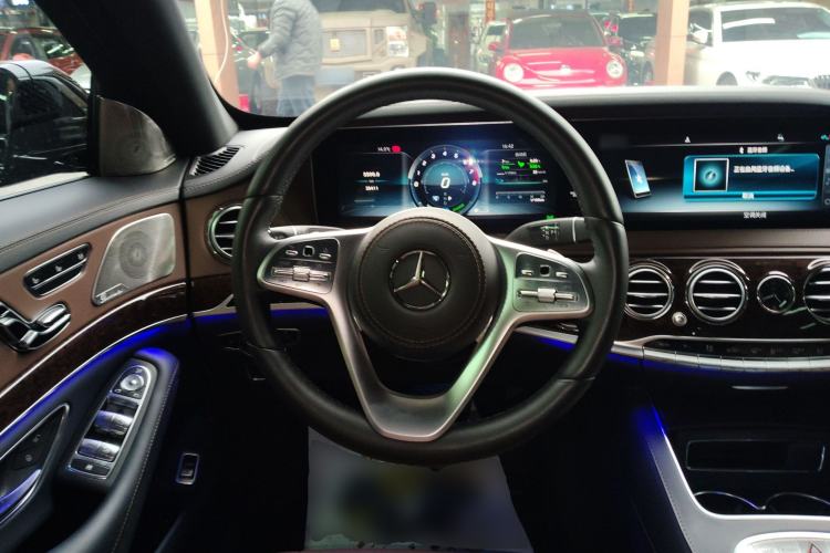 Used Mercedes-Benz S-Class 2019 S 320 L