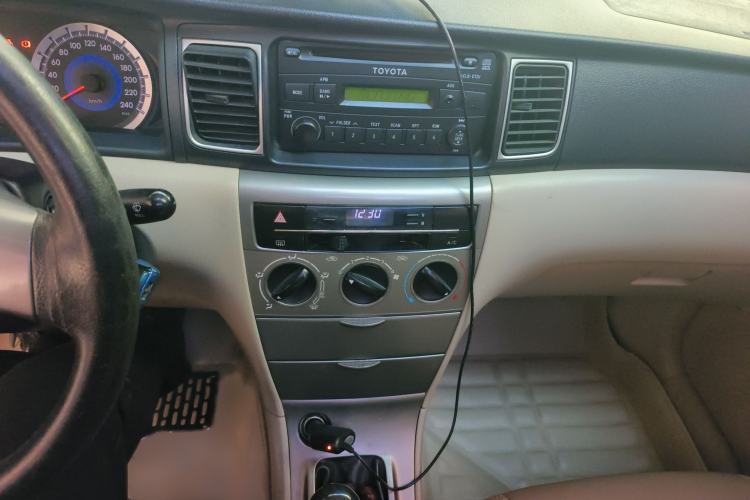 Used Toyota Corolla EX 2013 1.6L Manual Excellence Edition
