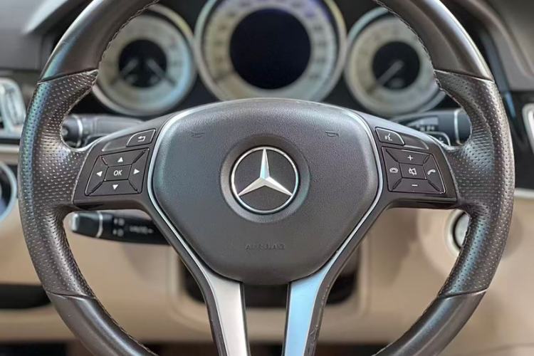 Used Mercedes-Benz E-Class 2015 E 260 L Sport Edition
