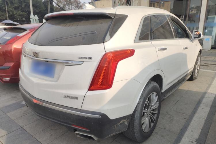 Used Cadillac XT5 2018 25T Luxury Model
