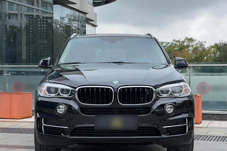 Used BMW X5 2014 xDrive35i Luxury Model
