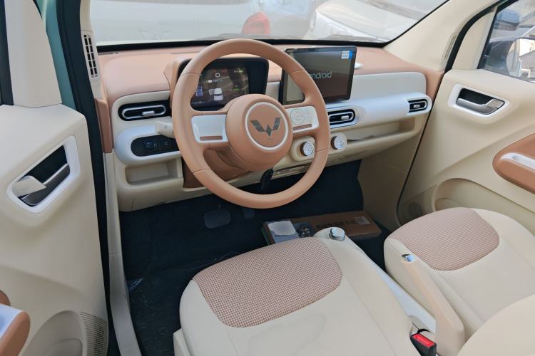 Used Wuling Hongguang MINIEV 2024 3rd Generation 215km Youth Edition