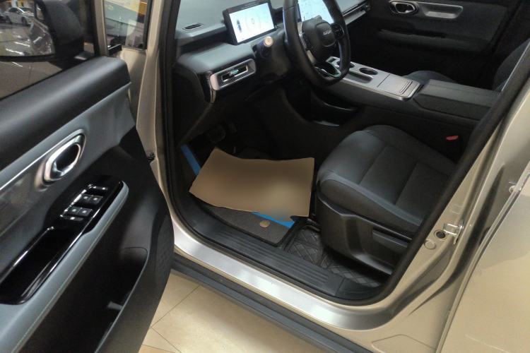 Used AION Y 2023 Plus 510 Enjoy Edition