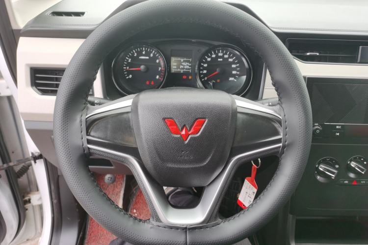 Used Wuling Zhengcheng 2021 1.5T Manual Comfort Version
