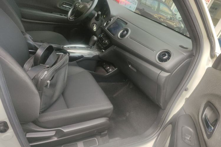 Used Honda XR-V 2021 1.5L CVT Classic Edition
