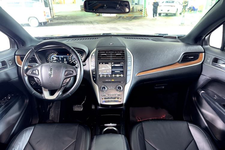 Used Lincoln MKC 2017 2.0T Four-Wheel Drive Zunya Edition
