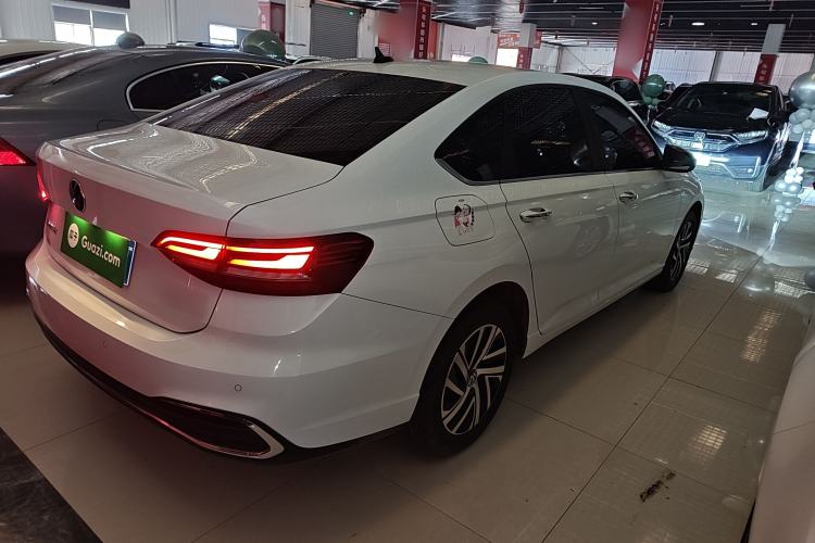 Used Volkswagen Lavida 2023 300TSI DSG Full-Comfort Edition
