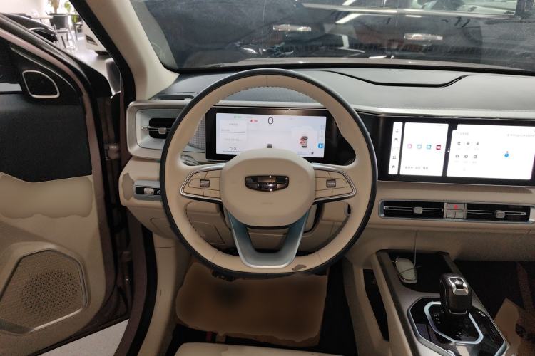 Used Geely Auto icon 2025 Linglong 1.5TD Ruyi Edition
