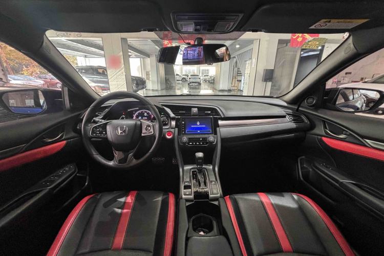 Used Honda Civic 2021 HATCHBACK 220TURBO CVT Trendy Cool Edition