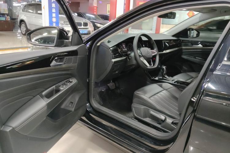 Used Volkswagen Passat 2020 Revised Version 280TSI Business Edition China VI Standard
