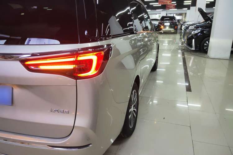 Used Buick GL8 2021 ES Landtrek 653T Comfort Edition
