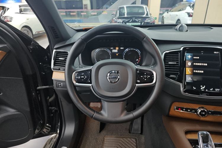 Used Volvo XC90 2022 B6 Zhiyi Luxury Edition 7-Seater
