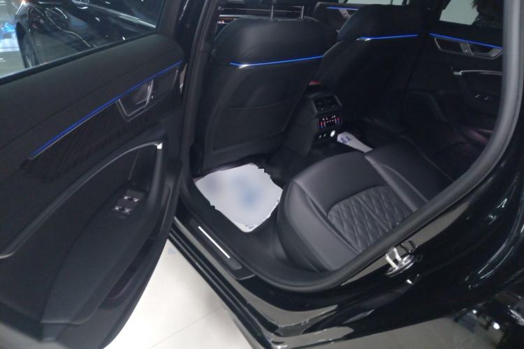 Used Audi A6L 2025 Restyled 45 TFSI quattro Prestige Dynamic Edition