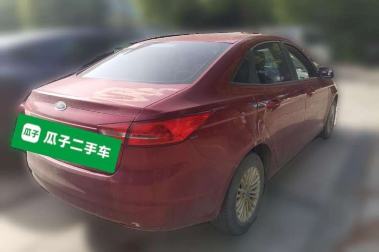 Used Ford Escort 2015 1.5L Manual Comfort Model
