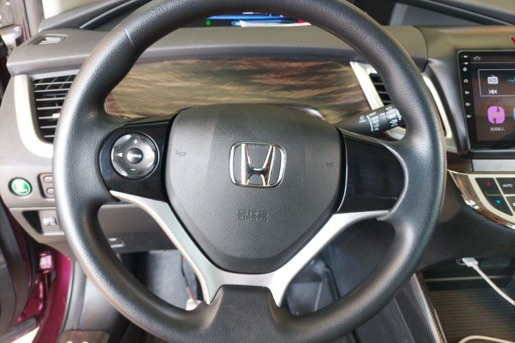 Used Honda Jade 2017 1.8L automatic Comfort version 5 seats
