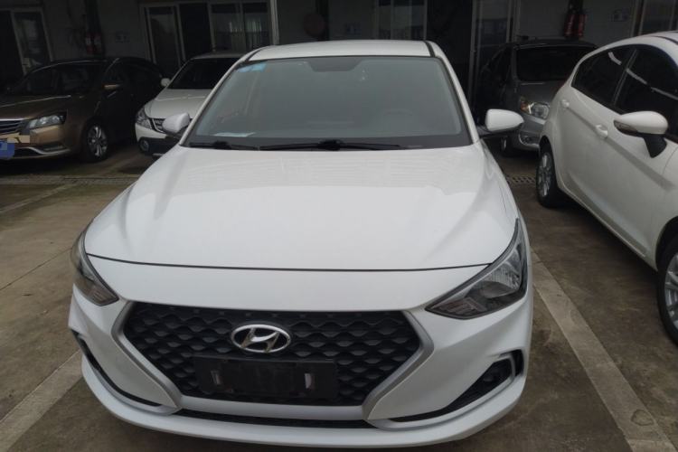 Used Hyundai Celesta 2018 1.6L Automatic GL Enjoyment Version China V Standard