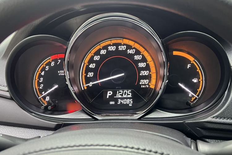 Used Toyota YARiS L 2022 X-Trail 1.5L CVT Leading PLUS Edition