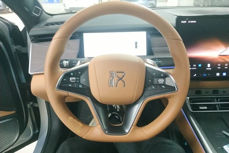 Used BYD Han L 2025 EV Four-Wheel Drive LiDAR Flagship Model
