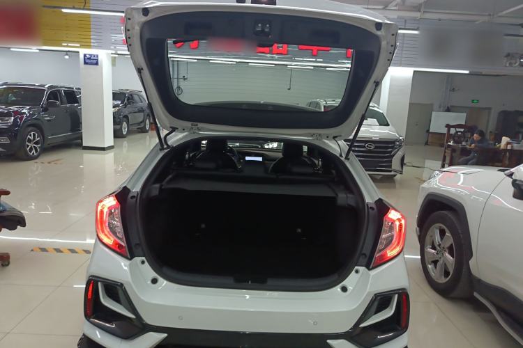 Used Honda Civic 2021 HATCHBACK 220TURBO CVT Trendy Cool Edition
