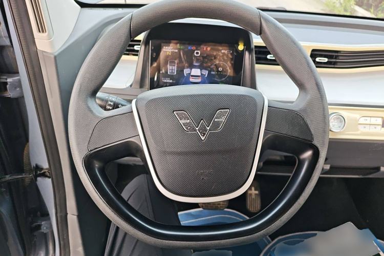 Used Wuling Hongguang MINIEV 2021 Macaron Fashion Model Lithium Iron Phosphate
