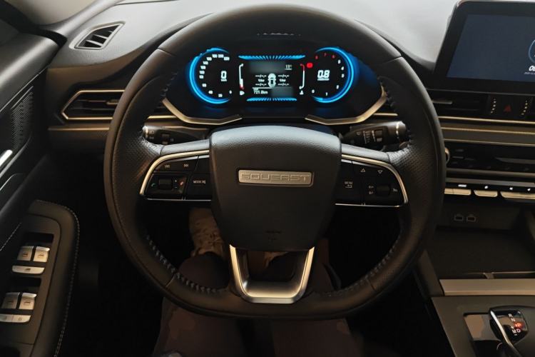 Used Soueast DX8S 2022 1.5T DCT Chieftain Edition 5 Seats
