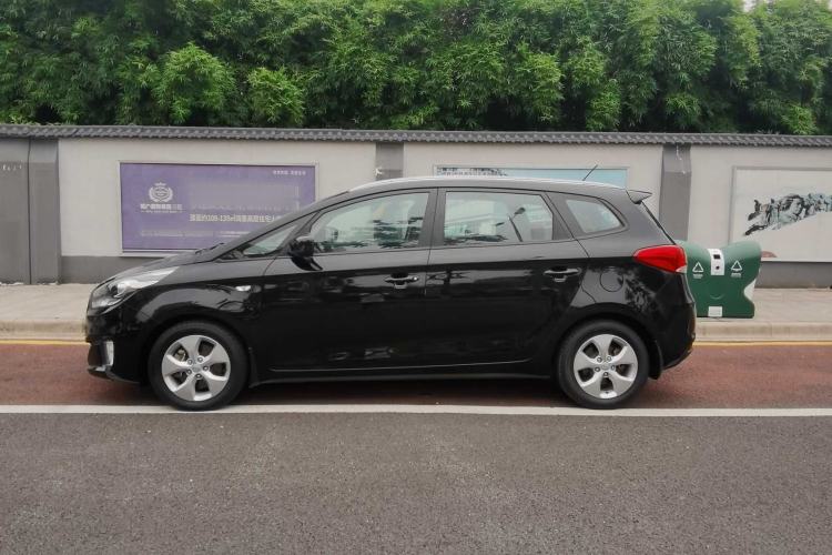 Used Kia Carens 2013 2.0L 7-Seater Automatic Standard Version China IV Standard
