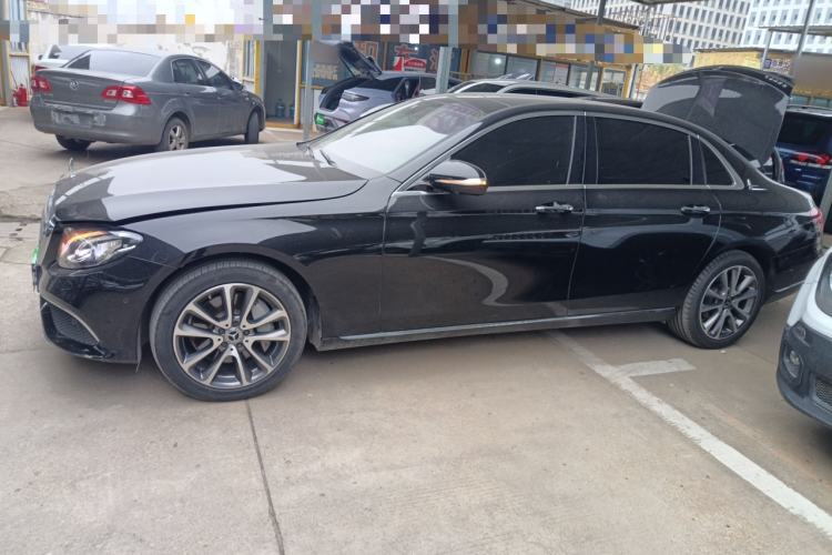 Used Mercedes-Benz E-Class 2019 Facelifted E 300 L Stylish Version
