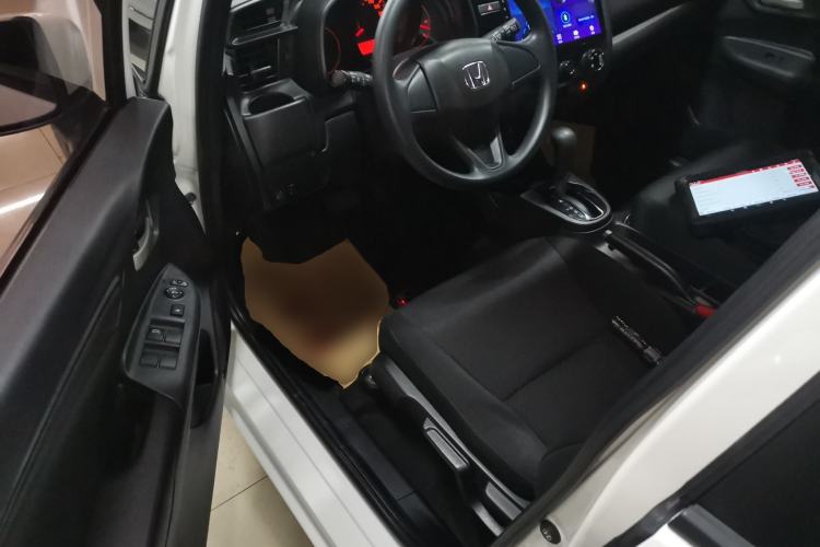 Used Honda Fit 2018 1.5L CVT Comfort Sunroof Version