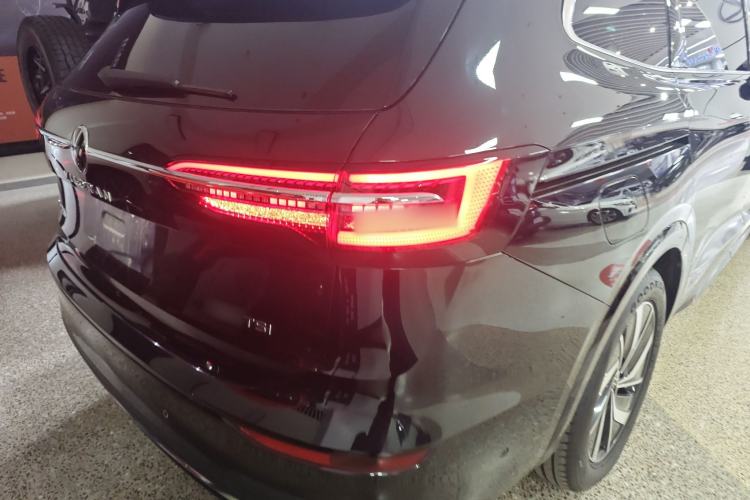 Used Volkswagen Viloran 2023 380TSI Luxury Edition