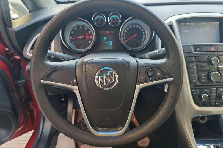 Used Buick GT 2014 XT 1.6L Automatic Fashion Edition
