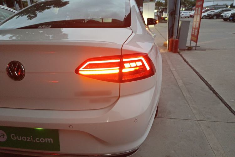 Used Volkswagen Lamando 2019 230TSI DSG Vision Edition China VI Standard
