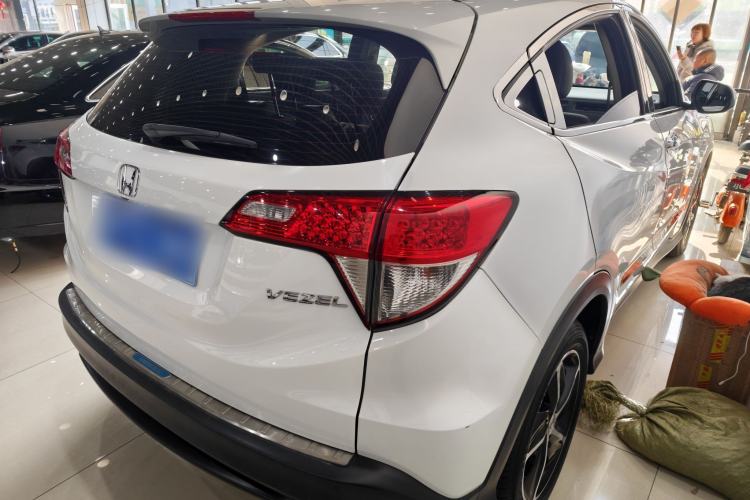 Used Honda Vezel 2020 1.5L CVT Pioneer Edition