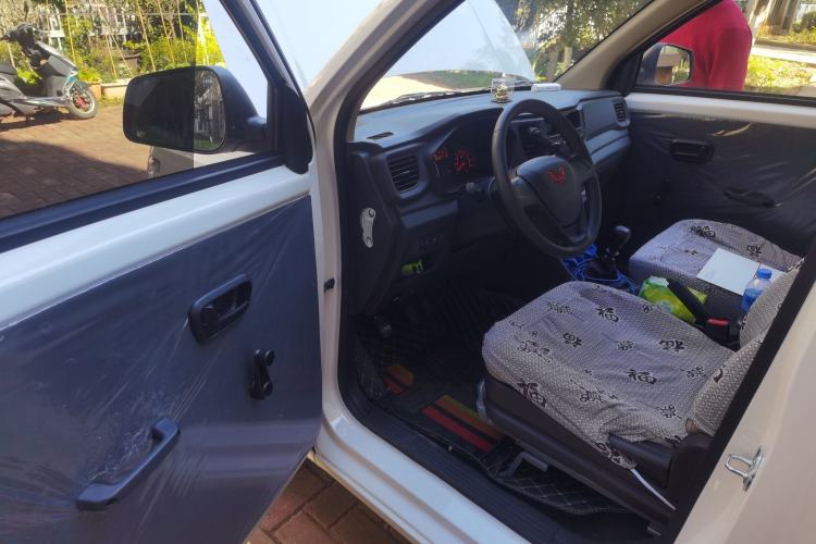 Used Wuling Hongguang V 2022 1.5L Jingqu Edition Electric-Assist LAR
