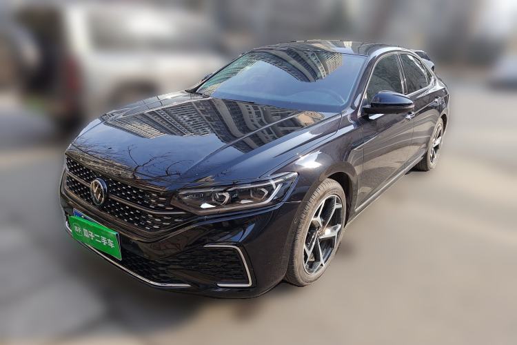 Used Volkswagen Passat 2024 380TSI Starry Luxury Edition