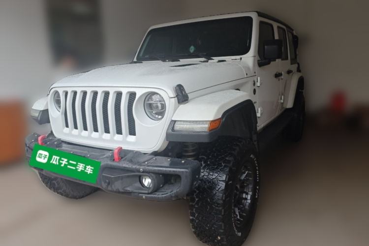 Used Jeep Wrangler 2019 2.0T Sahara Four-Door Version China VI Emission Standard